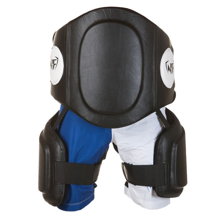 Nordic Fighter Mavepude med Lårbeskyttelse - Kampsporttilbud