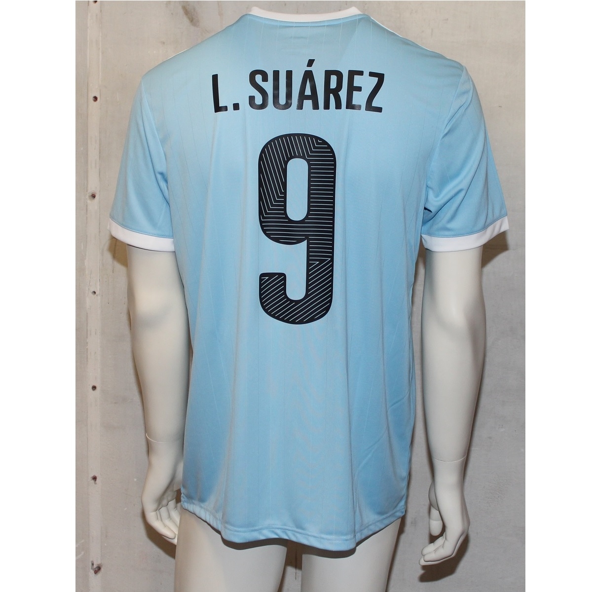 Tabela 18 Trøje Skyblå - Suarez 9 fra Adidas - Fantastisk tilbud!
