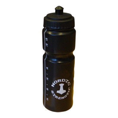 Sort Drikkedunk 700 ml fra Nordic Strength – Hydrering til Træning