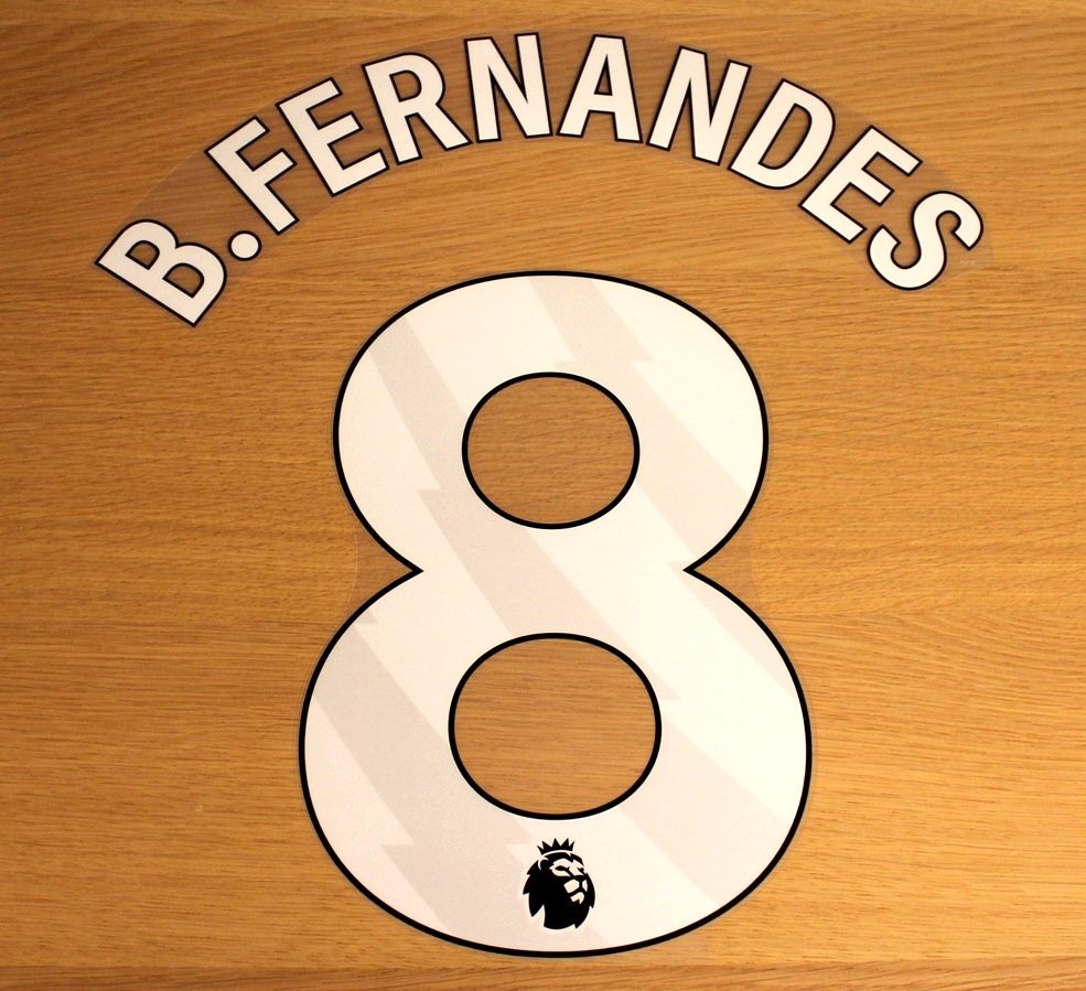Manchester United Pl Home Print 2023 27    Fernandes  -player