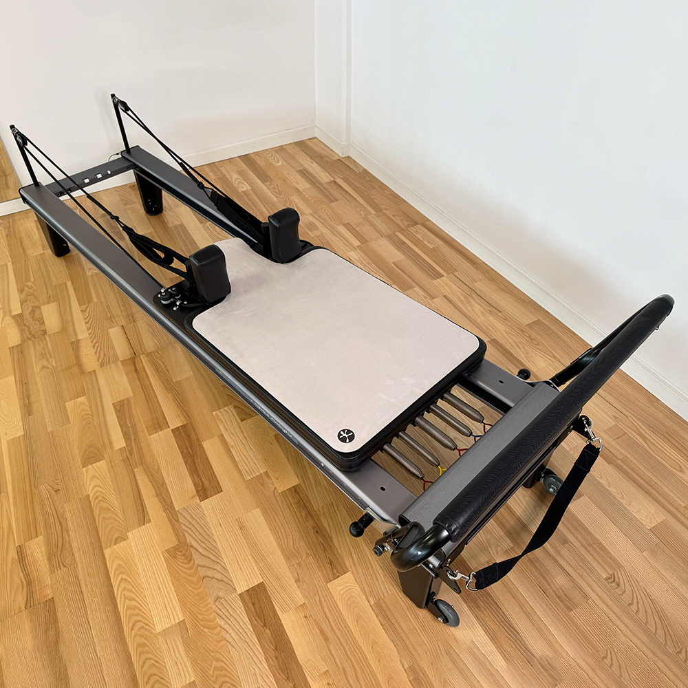 Pilates Reformer Måtte i Stone White – Forbedr Din Træning