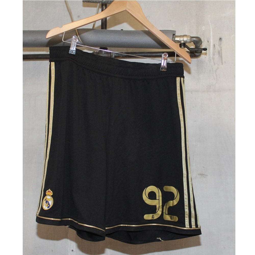 Real Madrid Ude Shorts 2011/12 - Eksklusivt Tilbud!