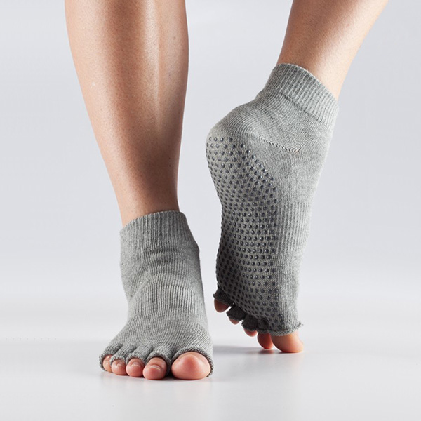 Toesox Halftoe Ankelstrømper – Non-slip til Yoga i Grå